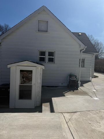 2833 128th STREET, New Berlin, WI 53151