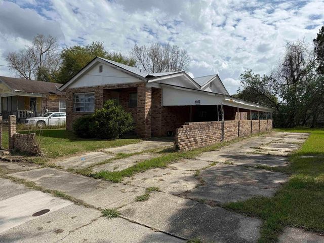 336 Woodpecker St, Baton Rouge, LA 70807