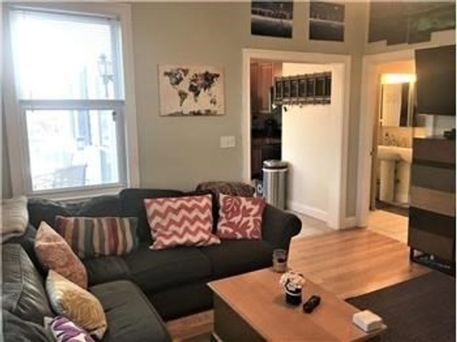 84 South 84, Waltham, MA 02451