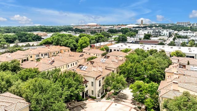2705 Museum Way, Fort Worth, TX 76107