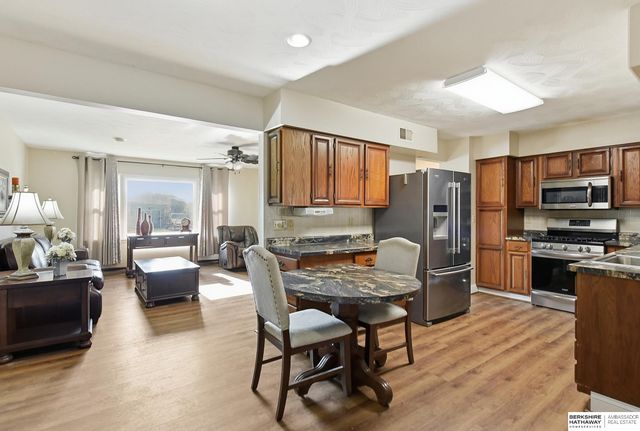 1615 Mayfair Avenue, Fremont, NE 68025