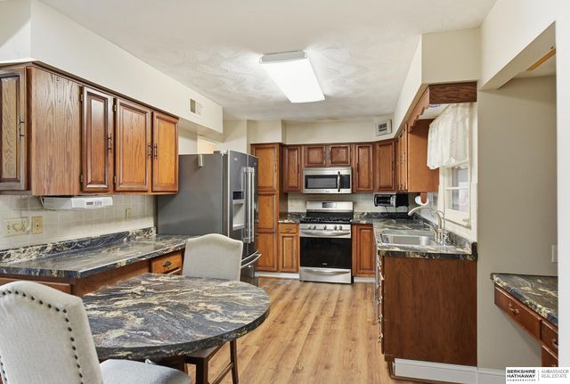 1615 Mayfair Avenue, Fremont, NE 68025