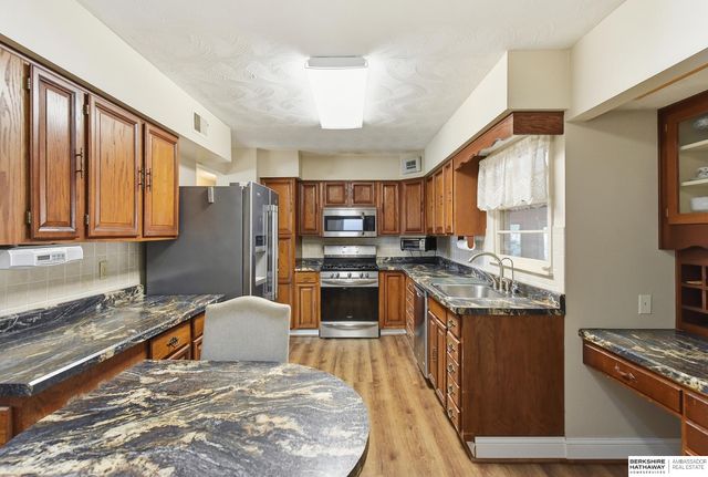 1615 Mayfair Avenue, Fremont, NE 68025