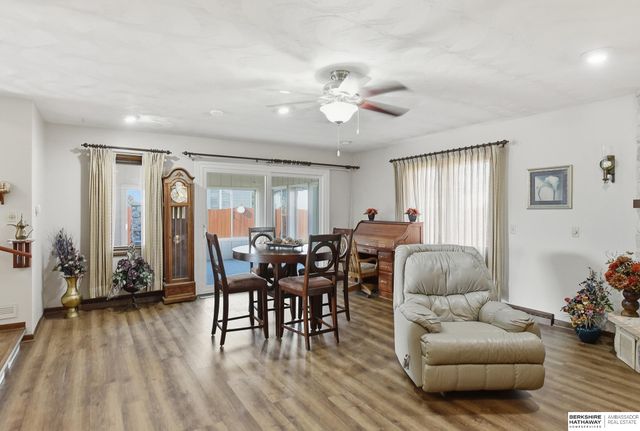1615 Mayfair Avenue, Fremont, NE 68025