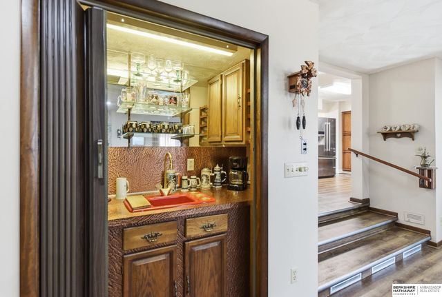 1615 Mayfair Avenue, Fremont, NE 68025