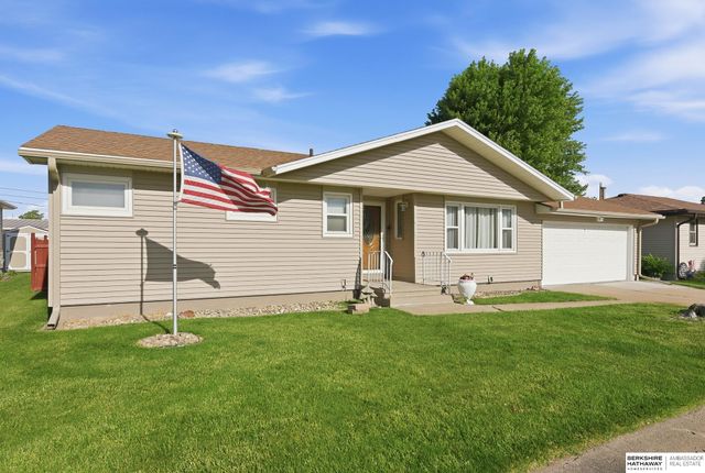 1615 Mayfair Avenue, Fremont, NE 68025