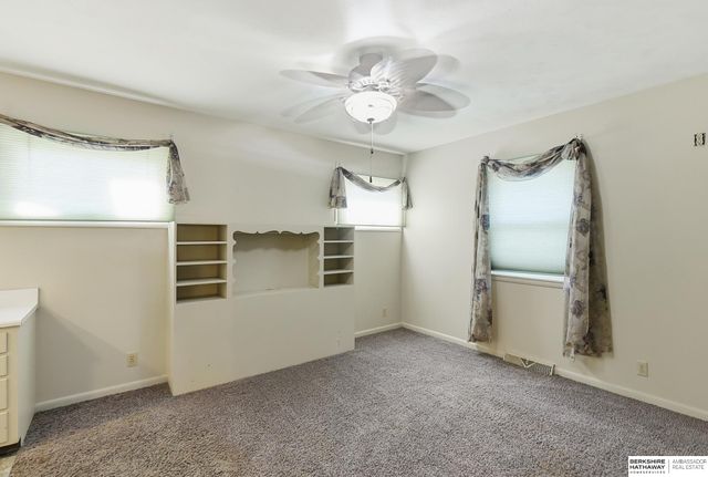 1615 Mayfair Avenue, Fremont, NE 68025