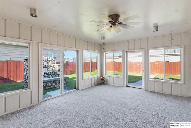 1615 Mayfair Avenue, Fremont, NE 68025