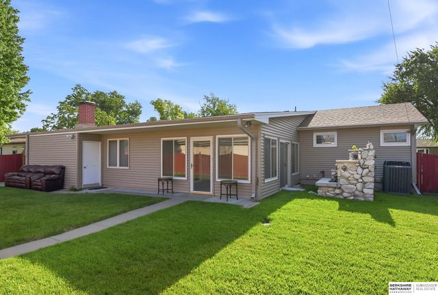 1615 Mayfair Avenue, Fremont, NE 68025