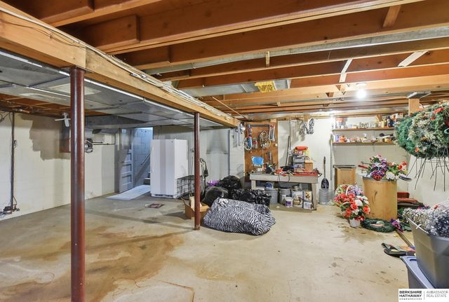1615 Mayfair Avenue, Fremont, NE 68025