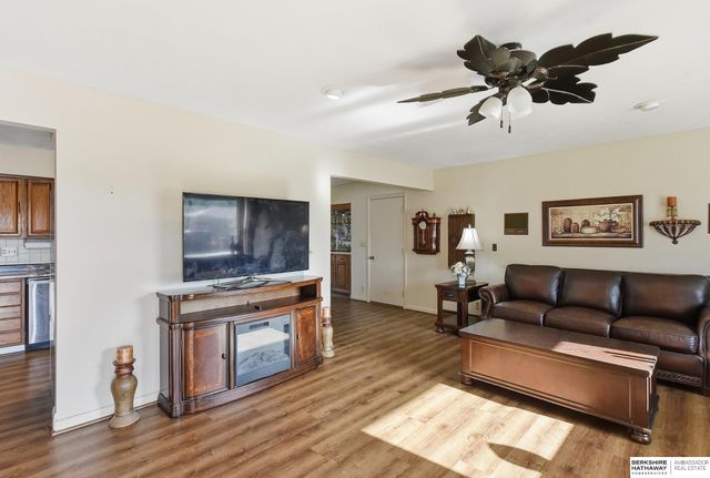 1615 Mayfair Avenue, Fremont, NE 68025