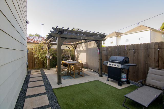 2306 Wipprecht Street, Houston, TX 77020