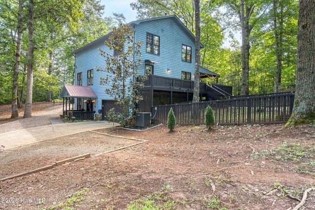 2390 Rainbow Ridge Road, Hiawassee, GA 30546