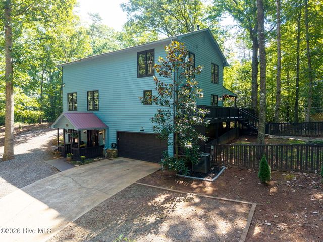 2390 Rainbow Ridge Road, Hiawassee, GA 30546