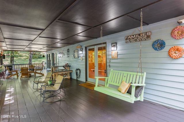 2390 Rainbow Ridge Road, Hiawassee, GA 30546
