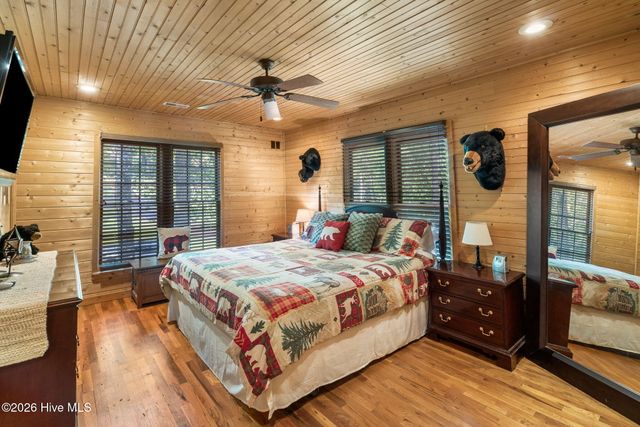 2390 Rainbow Ridge Road, Hiawassee, GA 30546