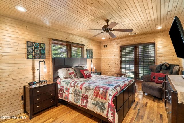 2390 Rainbow Ridge Road, Hiawassee, GA 30546