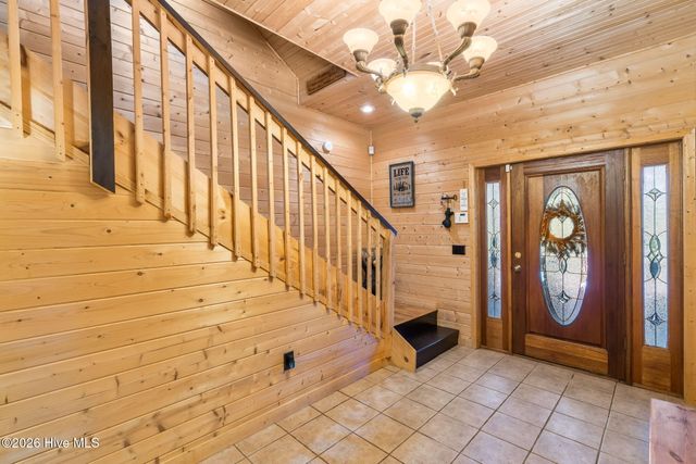 2390 Rainbow Ridge Road, Hiawassee, GA 30546