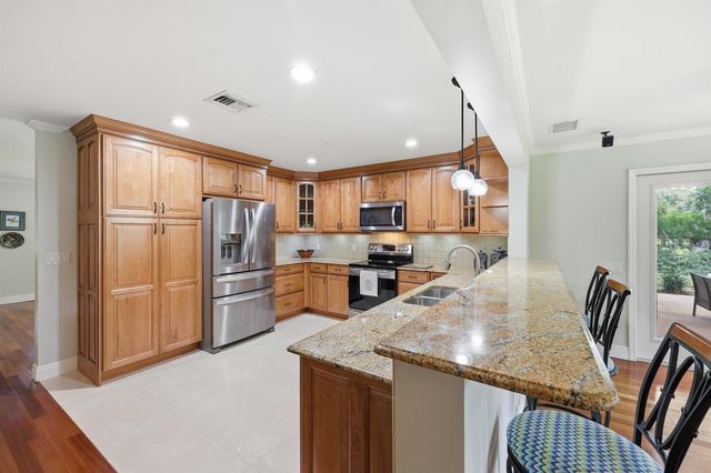 5750 Royal Palm Beach Boulevard, West Palm Beach, FL 33411