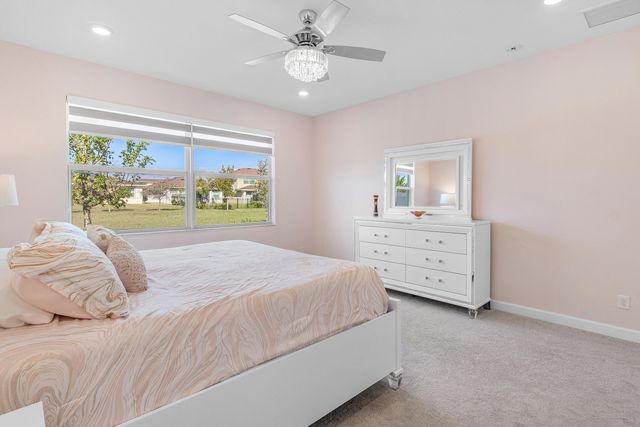 1317 Harvest View Crossing, Loxahatchee, FL 33470