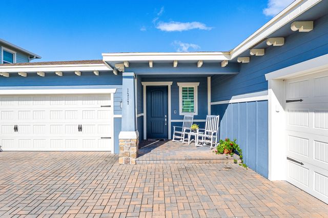 1317 Harvest View Crossing, Loxahatchee, FL 33470
