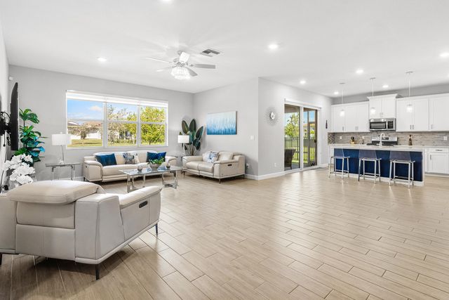 1317 Harvest View Crossing, Loxahatchee, FL 33470