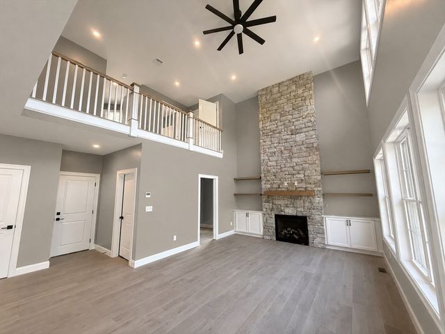 6 Hadley Heights Way, Freetown, MA 02702