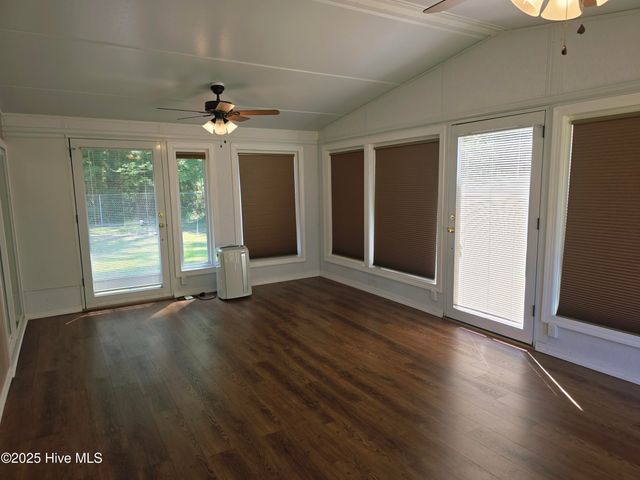 250 Waccamaw Shores Road, Lake Waccamaw, NC 28450