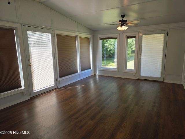 250 Waccamaw Shores Road, Lake Waccamaw, NC 28450