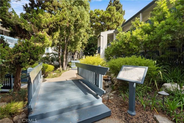 649 S Prospect 106, Redondo Beach, CA 90277