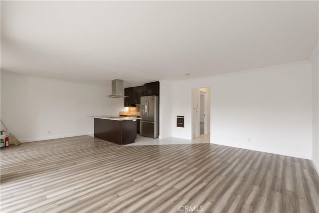 649 S Prospect 106, Redondo Beach, CA 90277