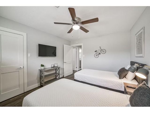 5719 Viking Drive, Houston, TX 77092