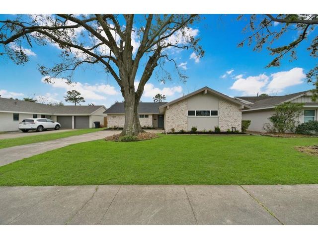 5719 Viking Drive, Houston, TX 77092