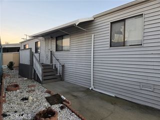 17700 Western 76, Gardena, CA 90248