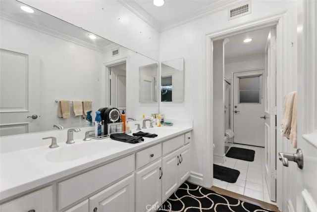 10491 Wulff, Villa Park, CA 92861