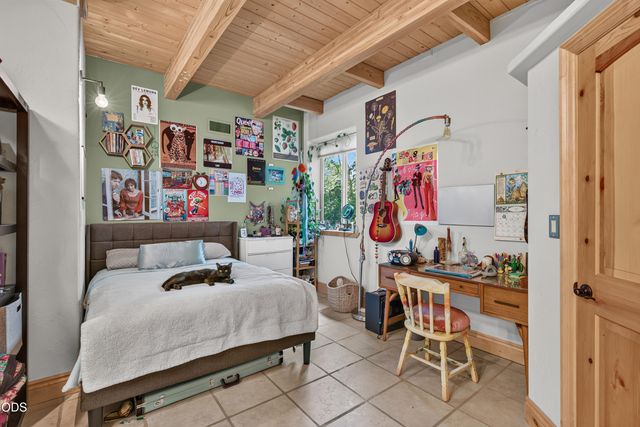 167 Tessa Lane, Ashland, OR 97520