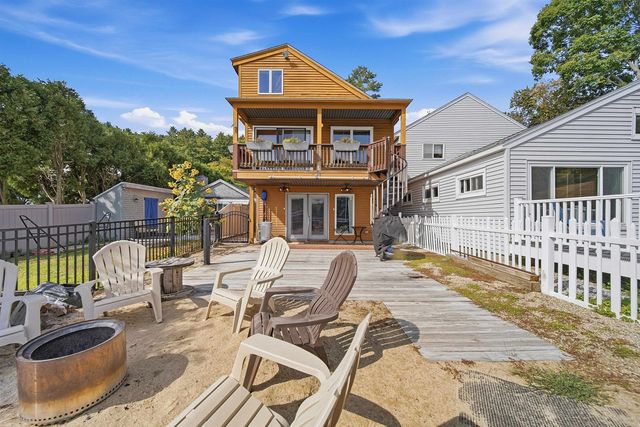 37 Bay Street, Goffstown, NH 03045