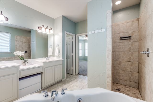 3516 Lindale Drive, Mckinney, TX 75072
