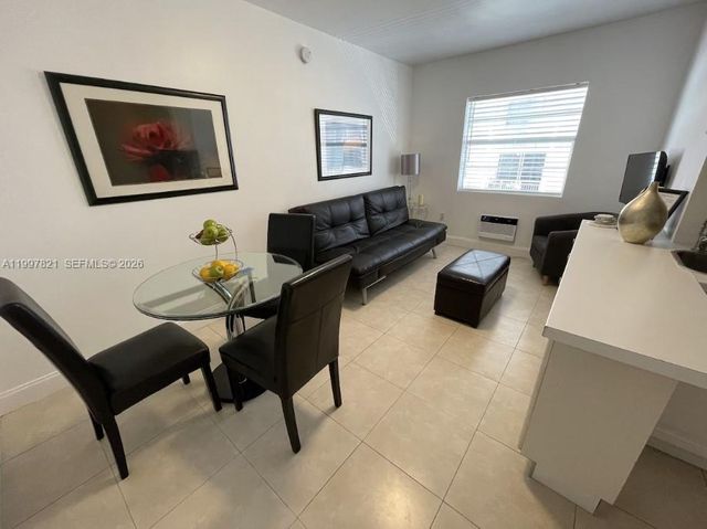 335 Ocean Drive 214, Miami Beach, FL 33139