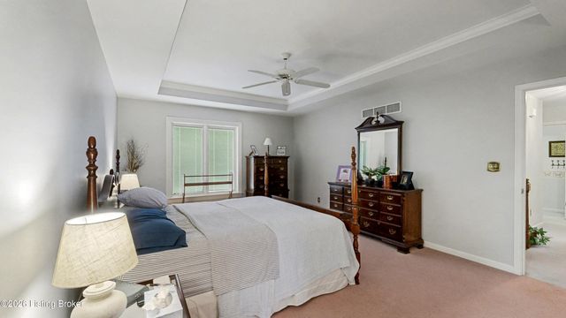 10935 Old Harrods Woods Cir, Louisville, KY 40223