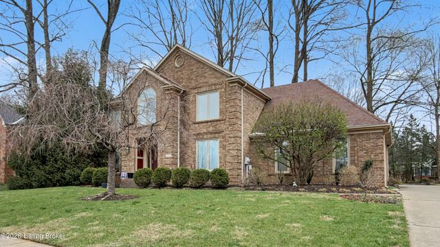 10935 Old Harrods Woods Cir, Louisville, KY 40223