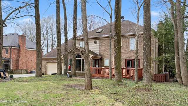 10935 Old Harrods Woods Cir, Louisville, KY 40223
