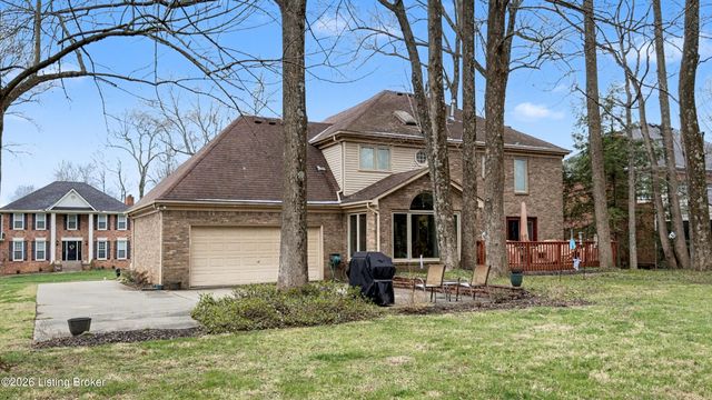 10935 Old Harrods Woods Cir, Louisville, KY 40223