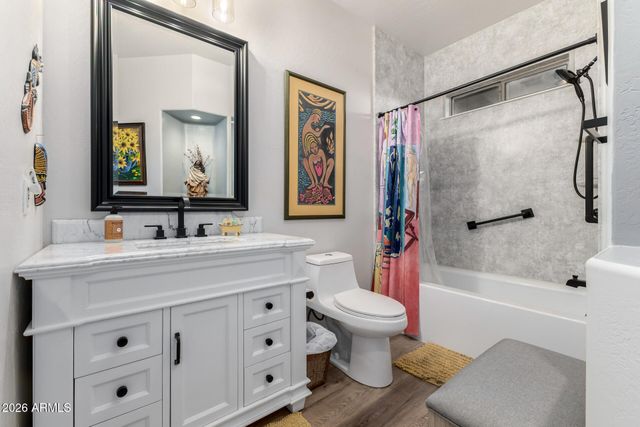 8880 E PARAISO Drive 105, Scottsdale, AZ 85255