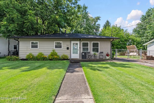 9923 Appollo Ln, Louisville, KY 40272