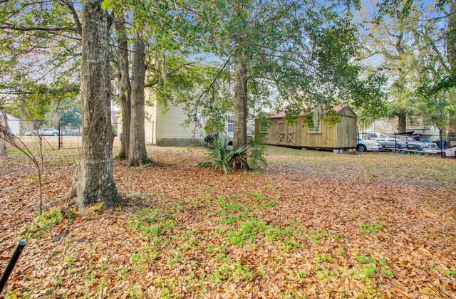 230 Lindy Creek Road, Goose Creek, SC 29445