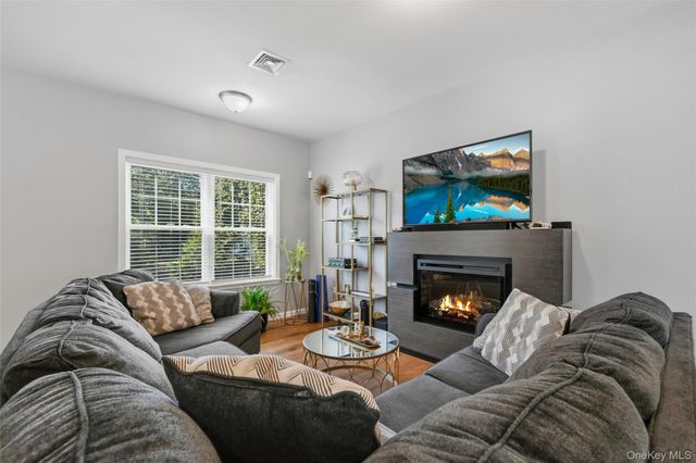 214 Prospect Street, Newburgh, NY 12550