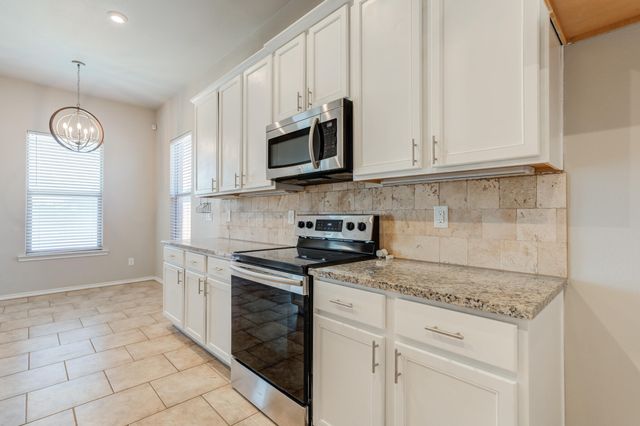 7519 101st Street, Lubbock, TX 79424