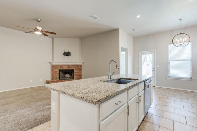 7519 101st Street, Lubbock, TX 79424