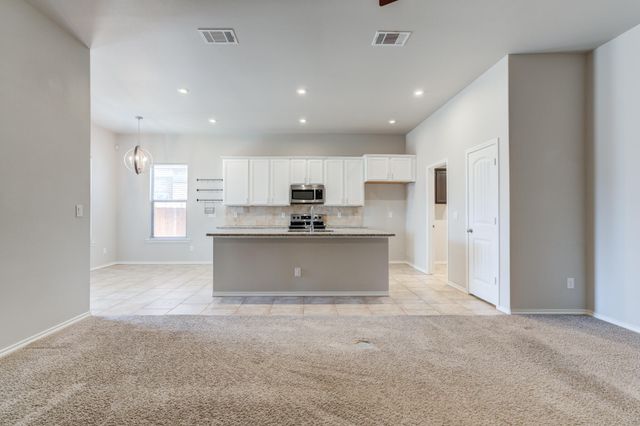 7519 101st Street, Lubbock, TX 79424